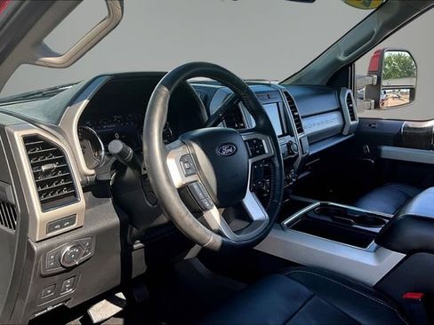 Used 2019 Ford F350 Lariat w/ Lariat Ultimate Package AWD/4WD image 18