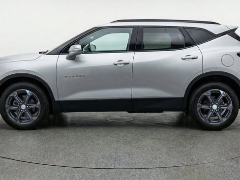 Used 2025 Chevrolet Blazer LT FWD image 5
