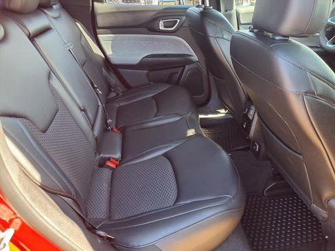 Used 2023 Jeep Compass Latitude w/ Convenience Group image 27