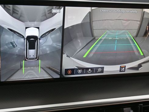 New 2026 INFINITI QX80 Luxe image 11