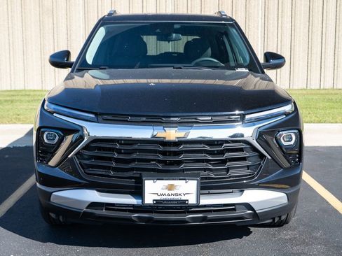New 2026 Chevrolet TrailBlazer LT w/ Driver Confidence Package image 3
