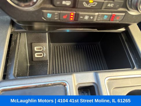 Used 2020 Ford F150 Raptor w/ Equipment Group 802A Luxury image 29