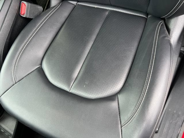Used 2025 Chrysler Pacifica Select FWD image 12