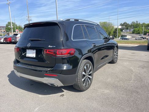 Used 2023 Mercedes-Benz GLB 250 4MATIC image 3