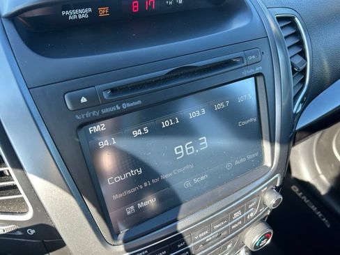 Used 2014 Kia Sorento EX w/ EX V6 Touring Package AWD/4WD image 12