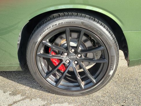 Used 2023 Dodge Challenger SRT Hellcat RWD image 31