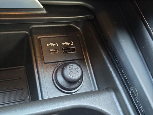 Used 2022 INFINITI QX50 Luxe w/ Appearance Package image 12