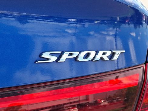 Used 2022 Honda Civic Sport image 29