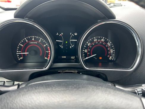 Used 2012 Toyota Highlander Limited image 14