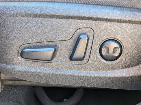 Used 2023 Hyundai Santa Fe SEL image 13