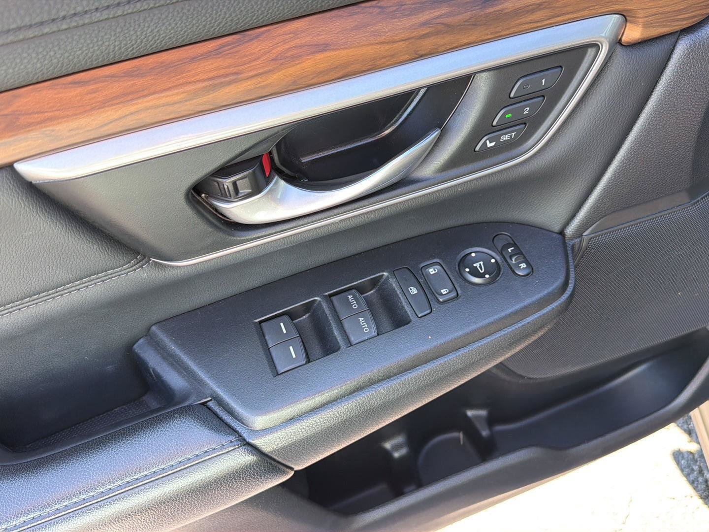 Used 2021 Honda CR-V EX-L image 34
