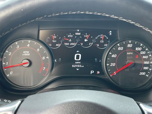 Used 2017 Chevrolet Camaro SS image 27