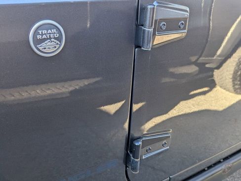 Used 2017 Jeep Wrangler Sport image 7