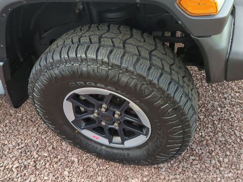 Used 2019 Jeep Wrangler Unlimited Sport S AWD/4WD image 10