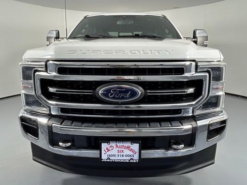 Used 2022 Ford F250 Lariat w/ Lariat Ultimate Package image 2