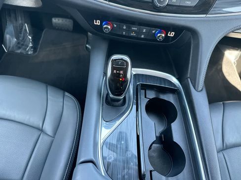 Used 2020 Buick Enclave Essence w/ Sound and Sites Package image 37