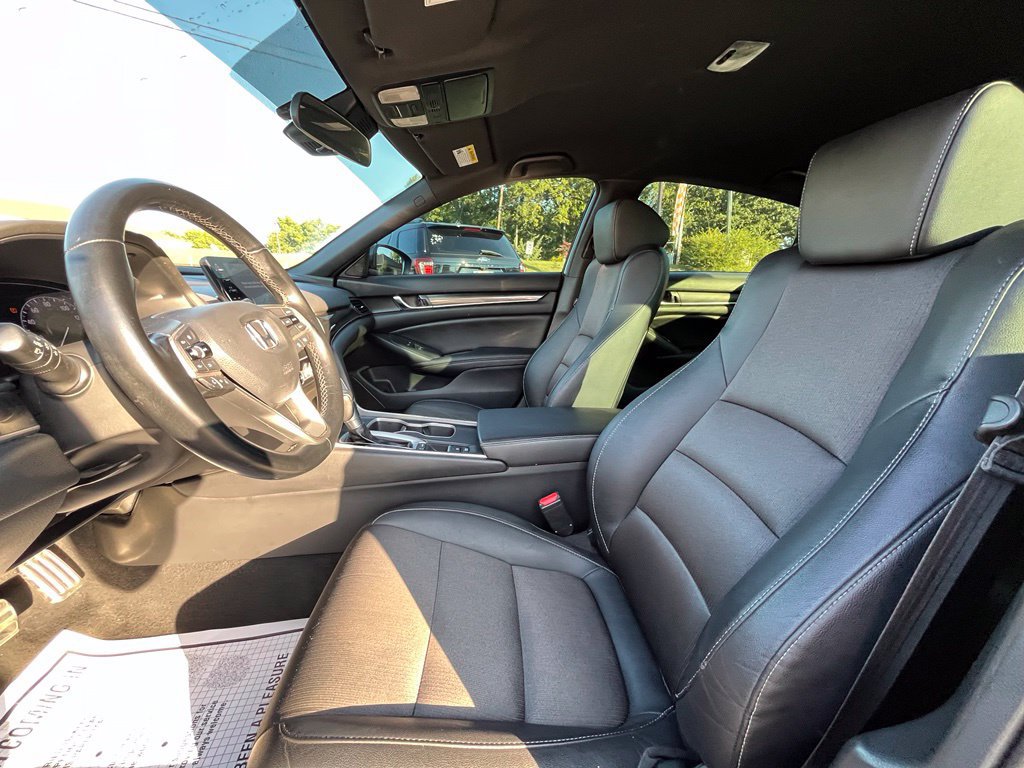 Used 2020 Honda Accord Sport image 24