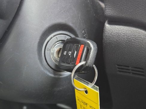 Used 2019 Honda CR-V LX image 17