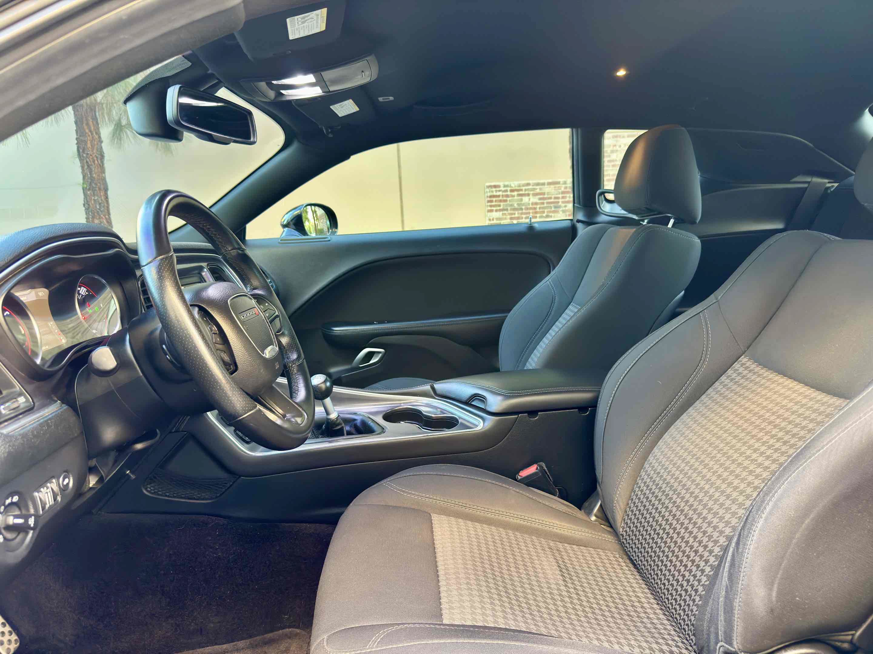 Used 2018 Dodge Challenger R/T RWD image 26