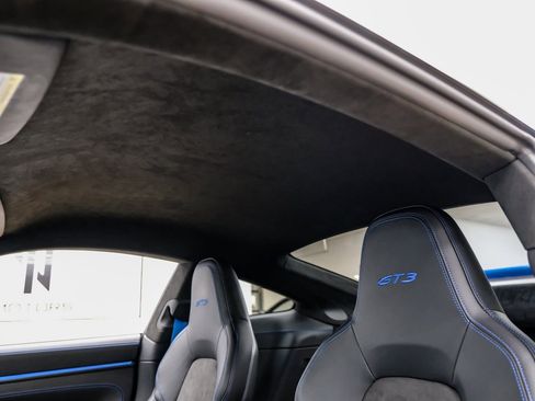 Used 2022 Porsche 911 GT3 image 34