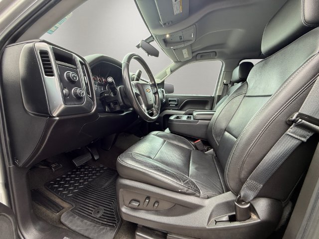 Used 2018 Chevrolet Silverado 1500 LT w/ Texas Edition AWD/4WD image 9