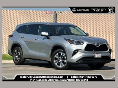 Used 2024 Toyota Highlander XLE
