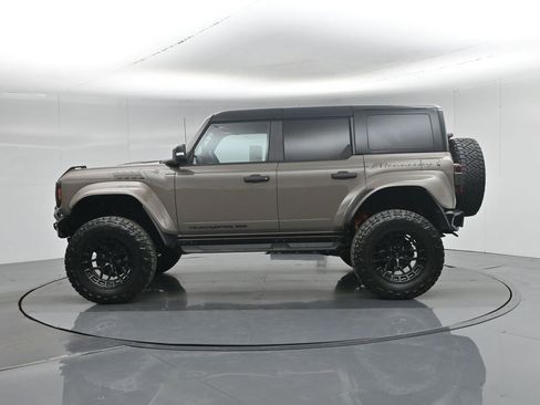New 2025 Ford Bronco Raptor w/ Interior Carbon Fiber Pack AWD/4WD image 32