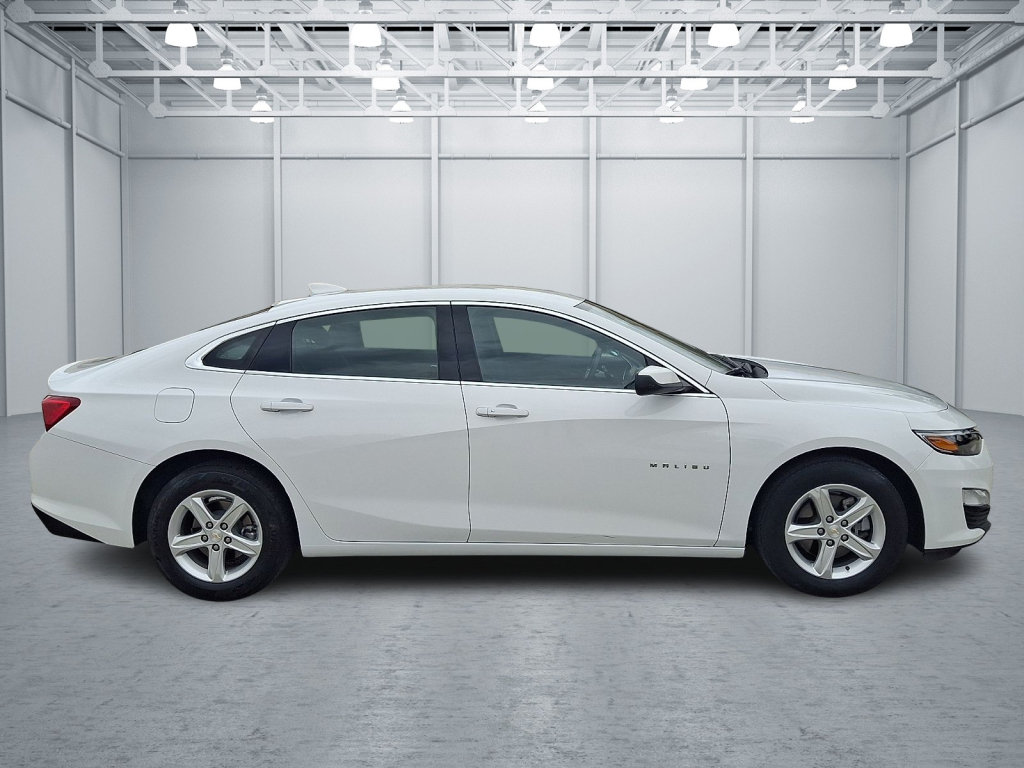 Used 2024 Chevrolet Malibu LT FWD image 6