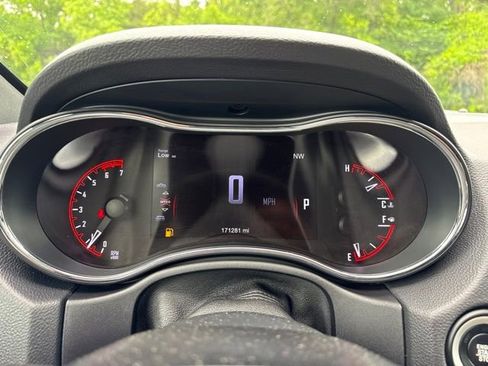 Used 2017 Dodge Durango R/T AWD/4WD image 27
