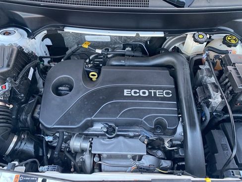 Used 2022 GMC Terrain SLE w/ Driver Convenience Package image 24