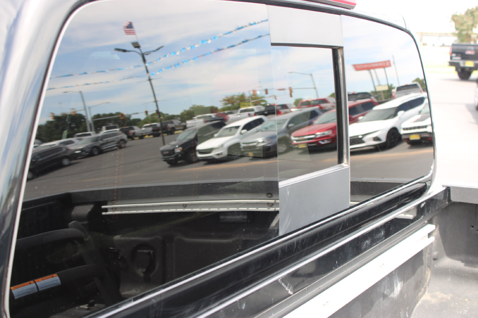 Used 2023 Nissan Frontier PRO-4X w/ Pro-4X Premium Package AWD/4WD image 31