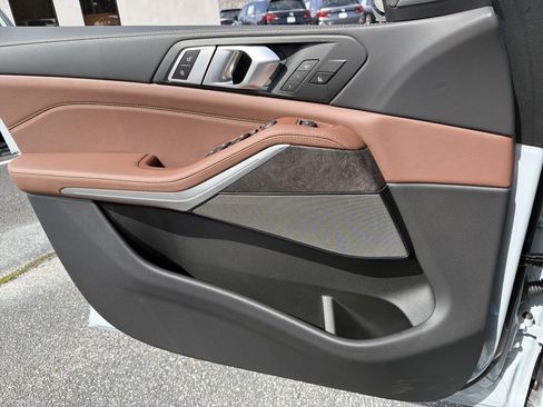 New 2026 BMW X5 sDrive40i image 15