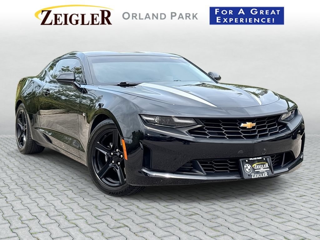 Used 2023 Chevrolet Camaro LT w/ Technology Package RWD image 1
