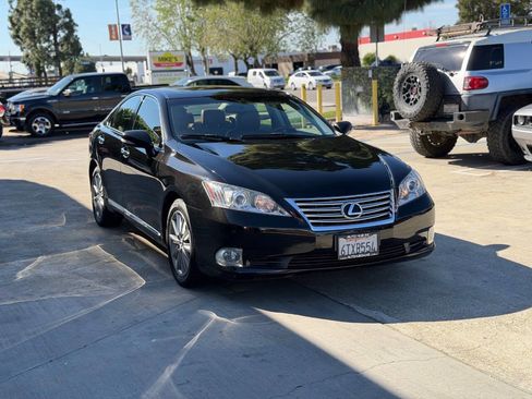 Used 2012 Lexus ES 350 Base 4dr Sedan w/ Touring Special Edition image 4