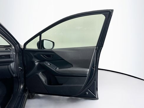 Used 2024 Subaru Crosstrek 2.0i Premium image 30