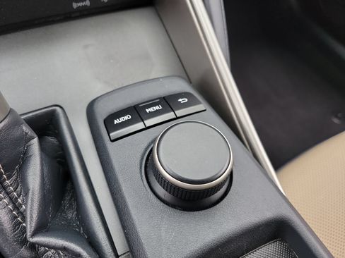 Used 2017 Lexus IS 200t RWD image 26