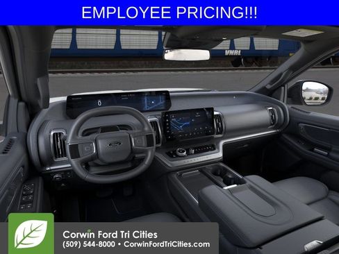 New 2026 Ford Expedition Platinum AWD/4WD image 9