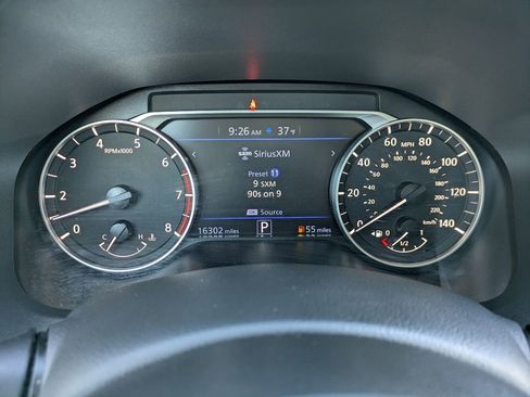 Used 2025 Nissan Altima 2.5 SV image 28