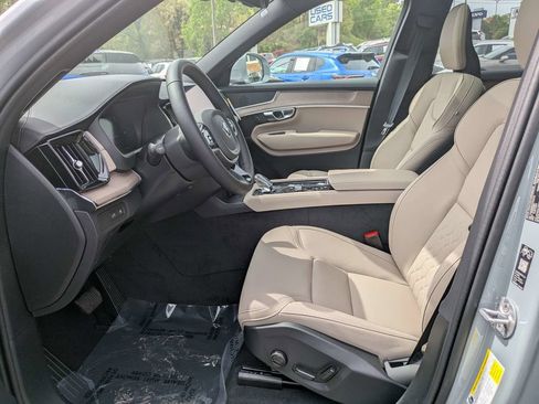 New 2026 Volvo XC90 T8 Plus w/ Protection Package AWD/4WD image 23