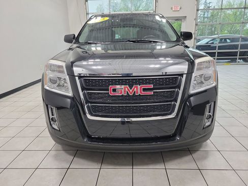 Used 2015 GMC Terrain SLE w/ Convenience Package FWD image 2