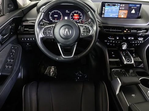 Used 2023 Acura MDX SH-AWD w/ Advance Package image 3
