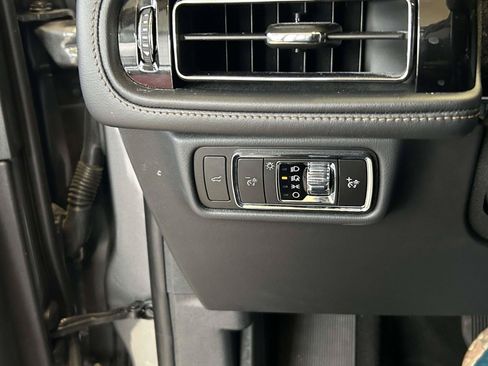 Used 2025 Lincoln Aviator 2WD w/ Jet Appearance Package image 30