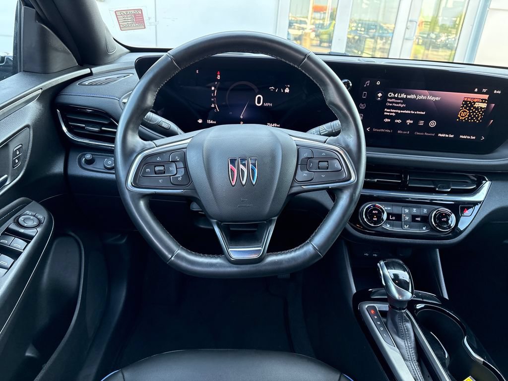 Used 2024 Buick Envista Sport Touring w/ Convenience I Package FWD image 13