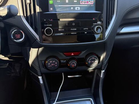 Used 2021 Subaru Forester Premium image 8