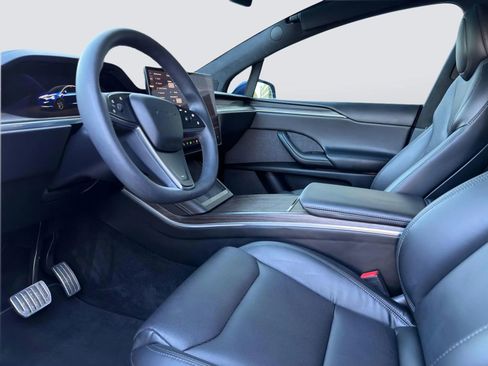 Used 2023 Tesla Model X AWD/4WD image 9