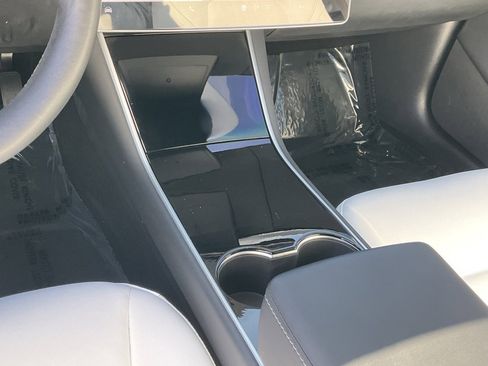 Used 2020 Tesla Model 3 Long Range image 43