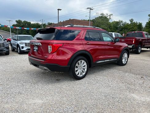 Used 2023 Ford Explorer Limited w/ Equipment Group 301A AWD/4WD image 8