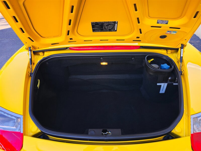 Used 2003 Porsche Boxster RWD image 26