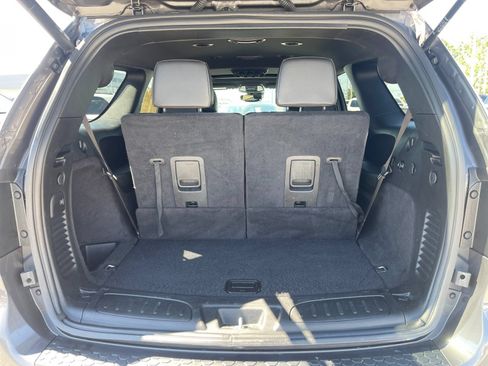 Used 2025 Dodge Durango R/T AWD/4WD image 18