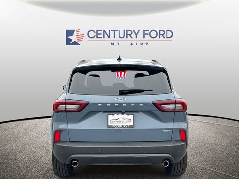 Used 2025 Ford Escape ST-Line Elite w/ Tech Pack #1 image 4